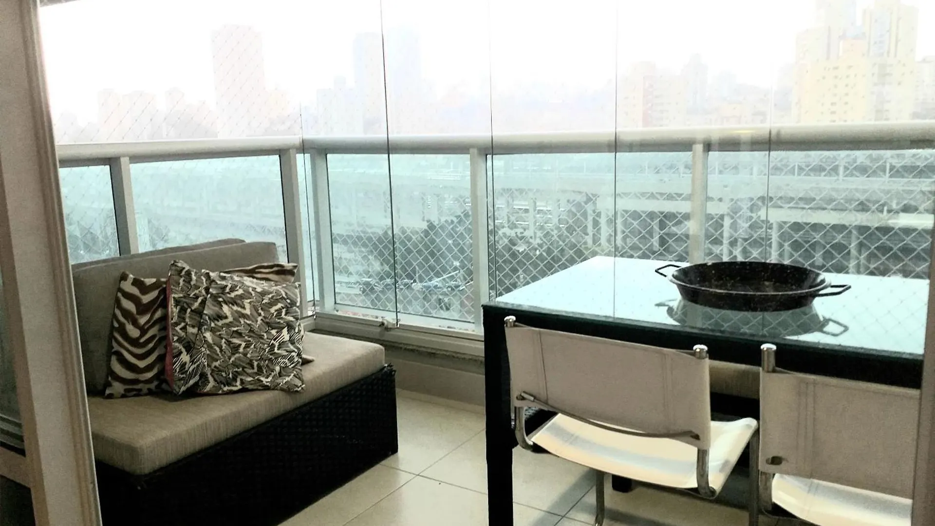 Lindo Studio Prox Aero Cgh Sao Paulo